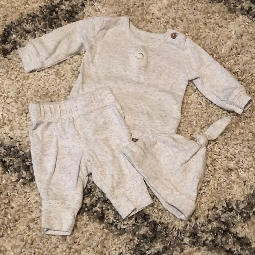 Adorable 3pc Outfit